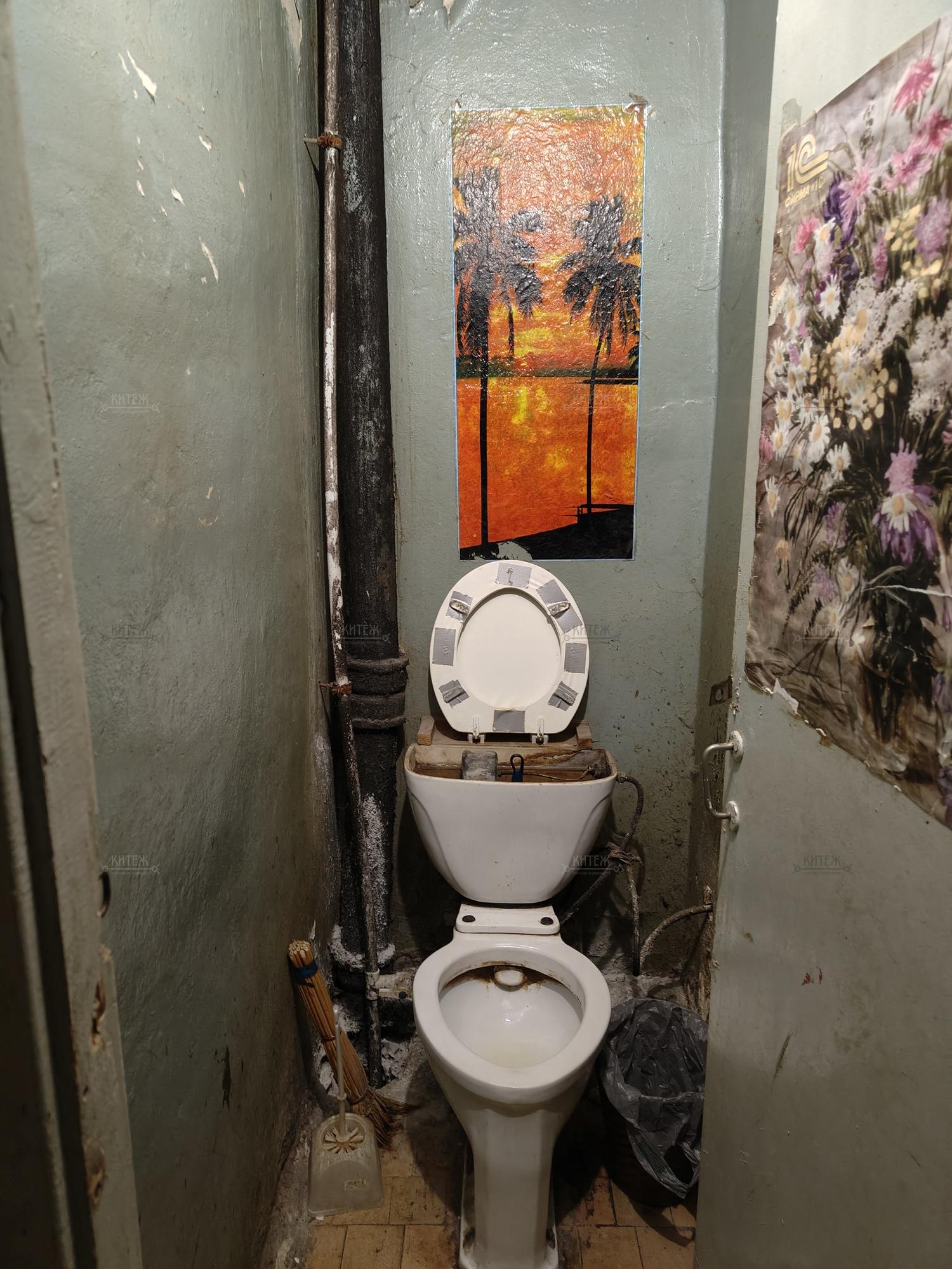 Продажа комнаты Товарная улица,11