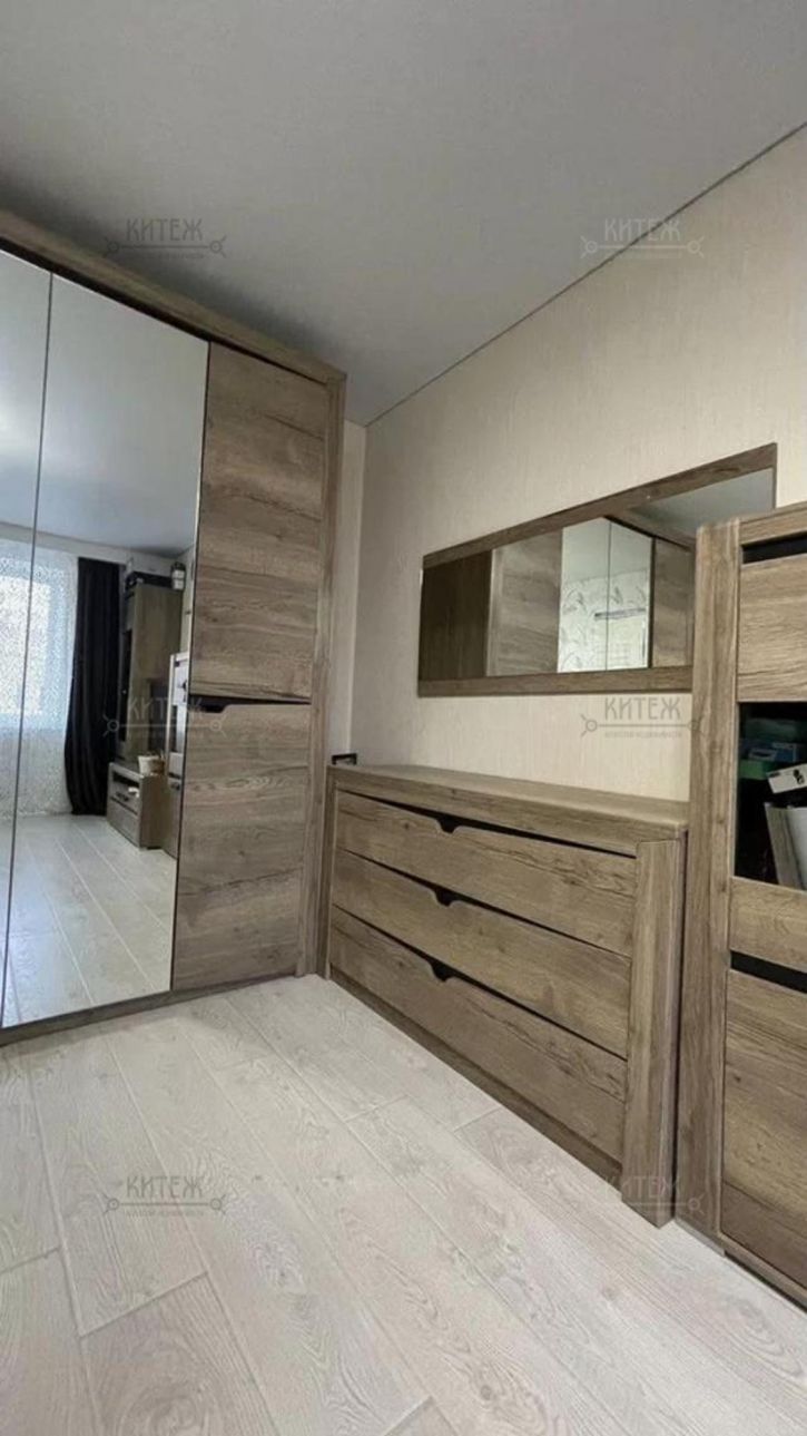 3-комн квартира Георгия Амелина улица,27