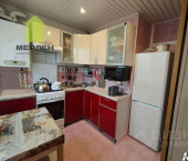 3-комн, 48кв м, этаж 2/5 улица Максима Горького, 1