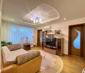 3-комн, 53кв м, этаж 5/5 Дзержинский район, Жилетово д., д.1