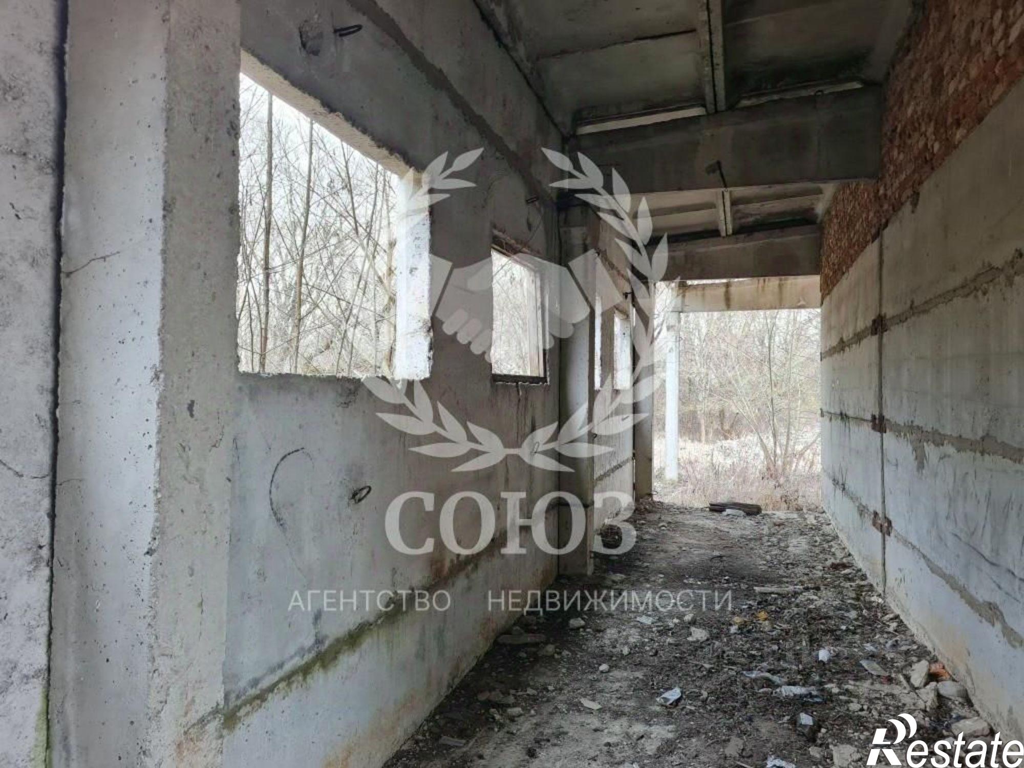 Купить ОСЗ, отдельно стоящее здание за 1 800 100 рублей на Дзержинский р-н, село Совхоз Чкаловский