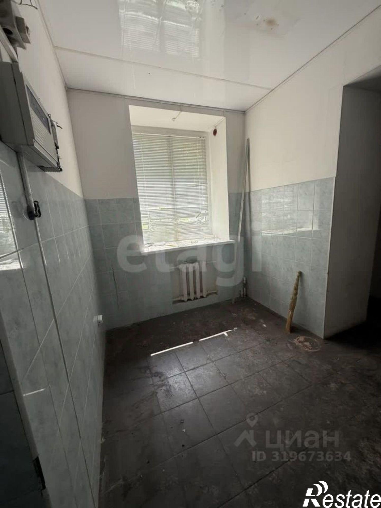 Сдать торговое помещение за 90 000 рублей на городской округ Калуга