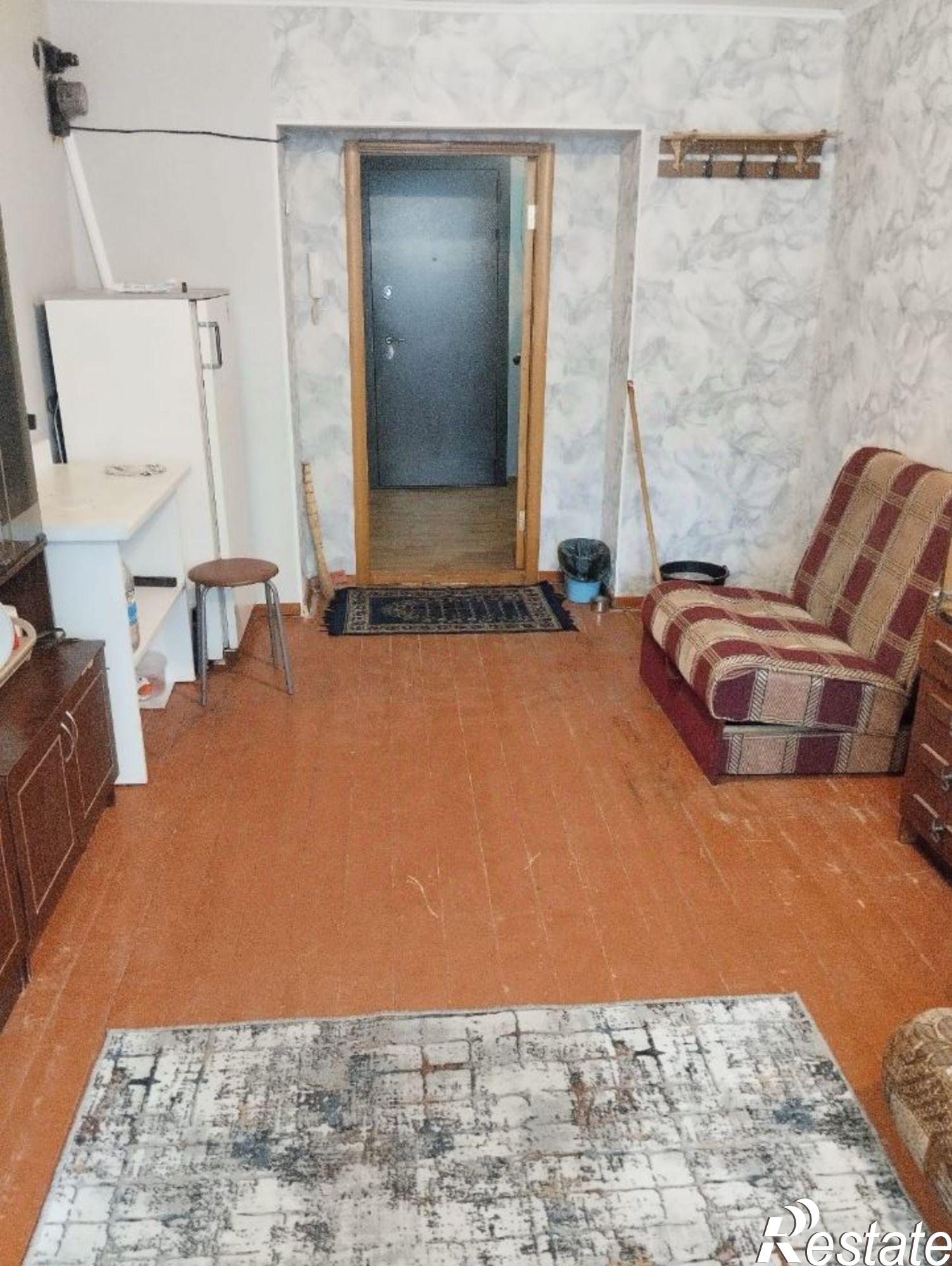 Сдать комнату за 10 000 рублей на Калуга, улица Карла Либкнехта, 14к1