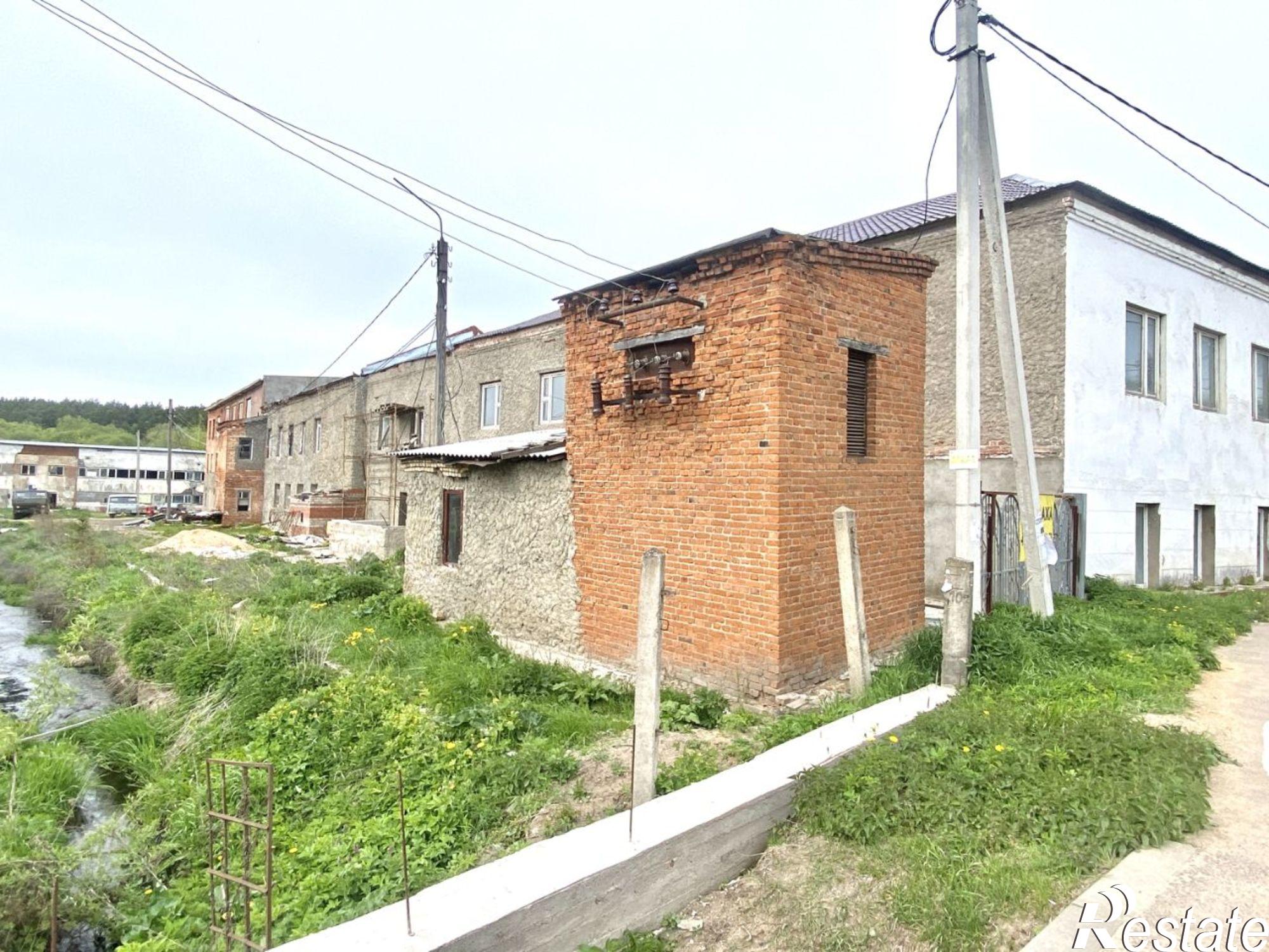 Купить ОСЗ, отдельно стоящее здание за 2 279 900 рублей на Боровск, улица Урицкого, 30