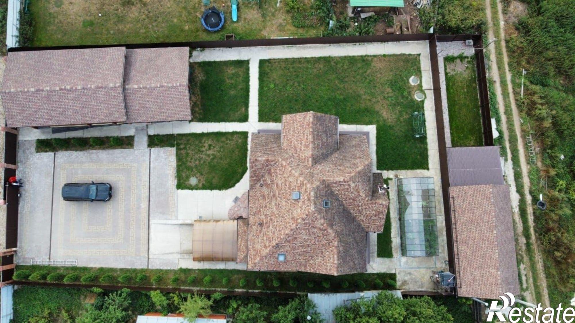 Купить дачу, дом, коттедж за 29 990 000 рублей на Малоярославецкий район