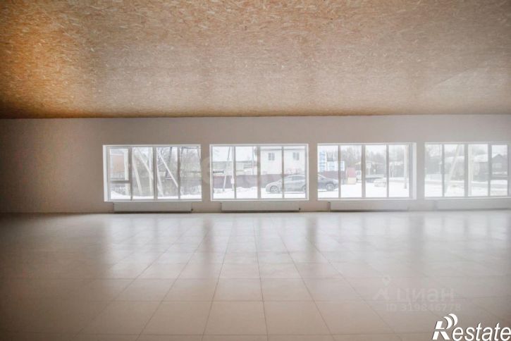 Торговое помещение Молодёжная улица, 24,  д. 24