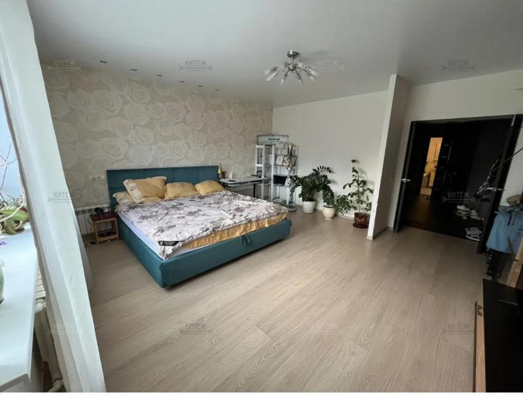 Купить квартиру за 11 000 000 рублей на Фомушина улица