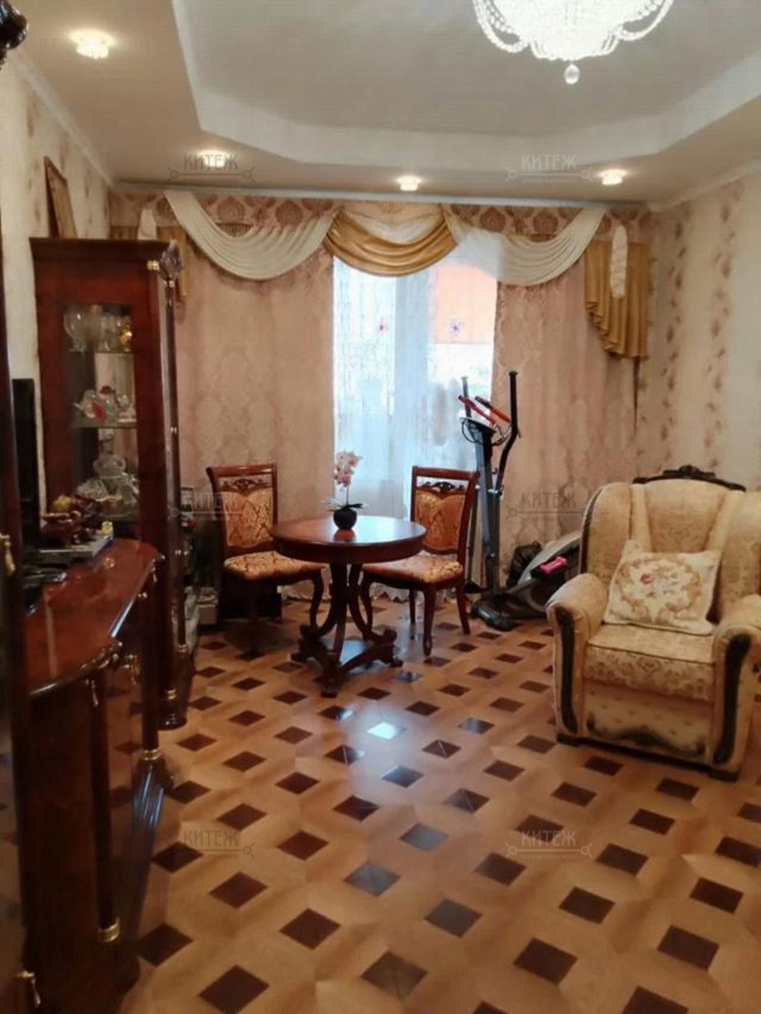 Купить квартиру за 10 450 000 рублей на Молодежная улица,41