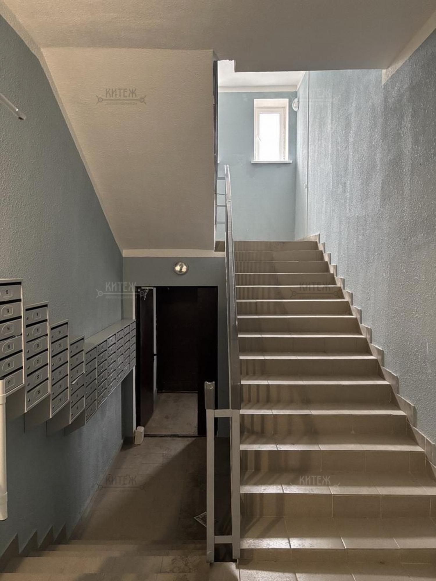 Купить квартиру за 4 677 400 рублей на Азаровская улица,40к4