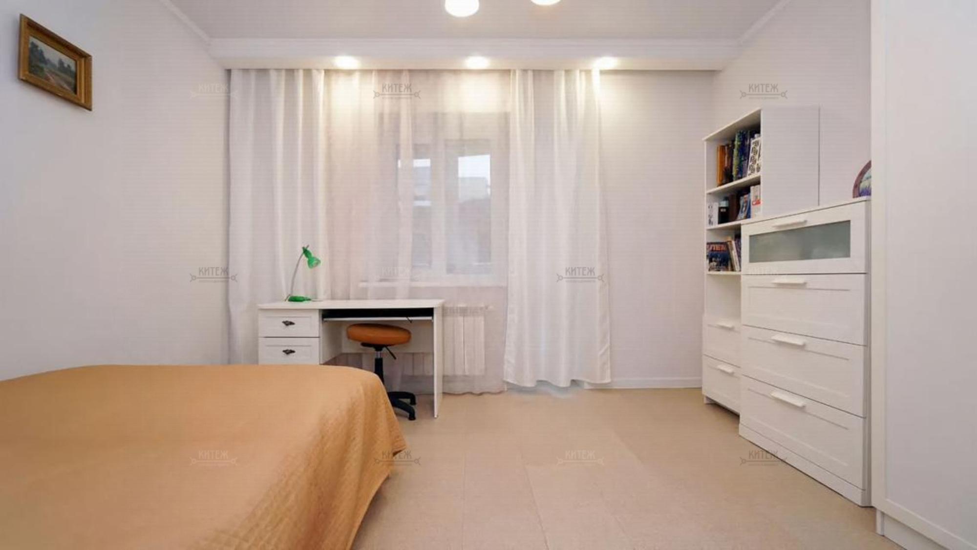 Купить квартиру за 9 000 000 рублей на Знаменская улица,45