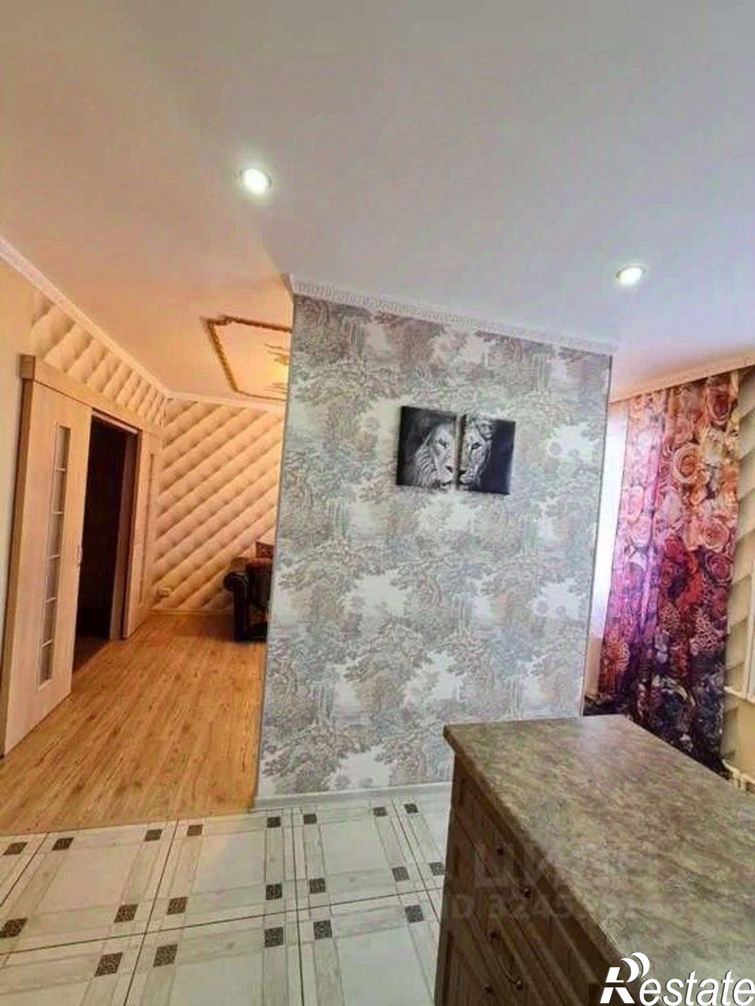 Сдать квартиру за 28 000 рублей на Молодежный мкр, 4