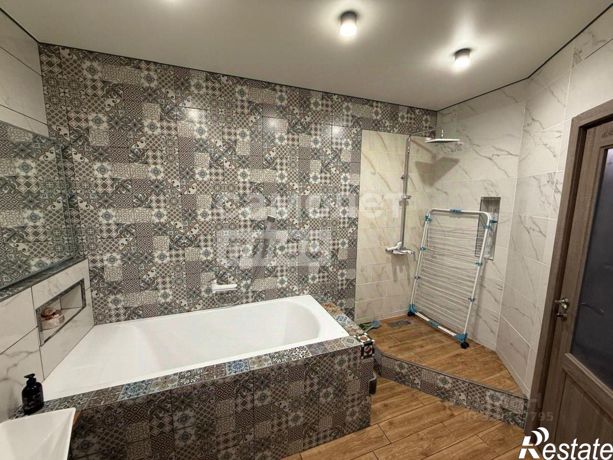 Купить квартиру за 5 100 000 рублей на Калуга г., Анненки ул., д.40