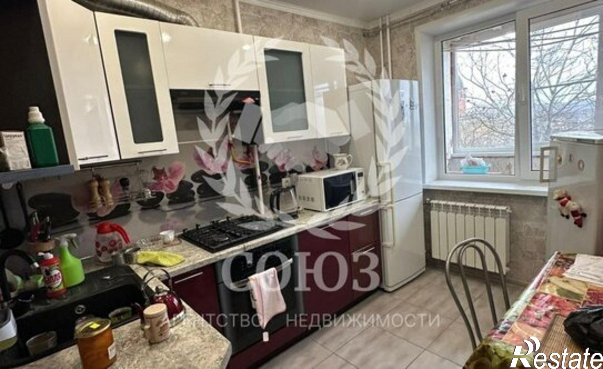 Купить квартиру за 2 500 000 рублей на ул Школьная, 8