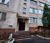 3-комн, 75кв м, этаж 1/6 переулок Пушкина, 2