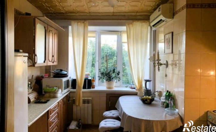 4-комн квартира Калуга, улица Гагарина, 8