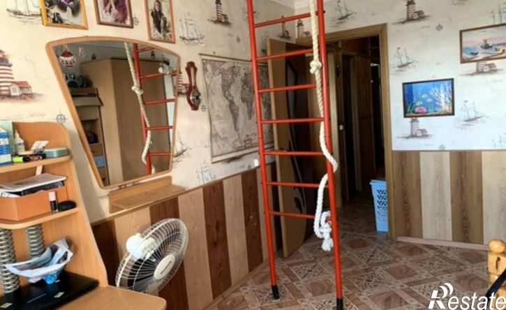 4-комн квартира Калуга, улица Гагарина, 8